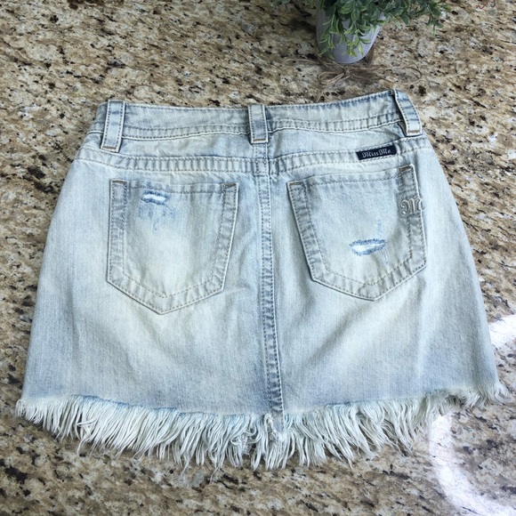 Miss Me Distressed Light Denim Frayed Hem Mini Skirt 26 - Picture 6 of 6